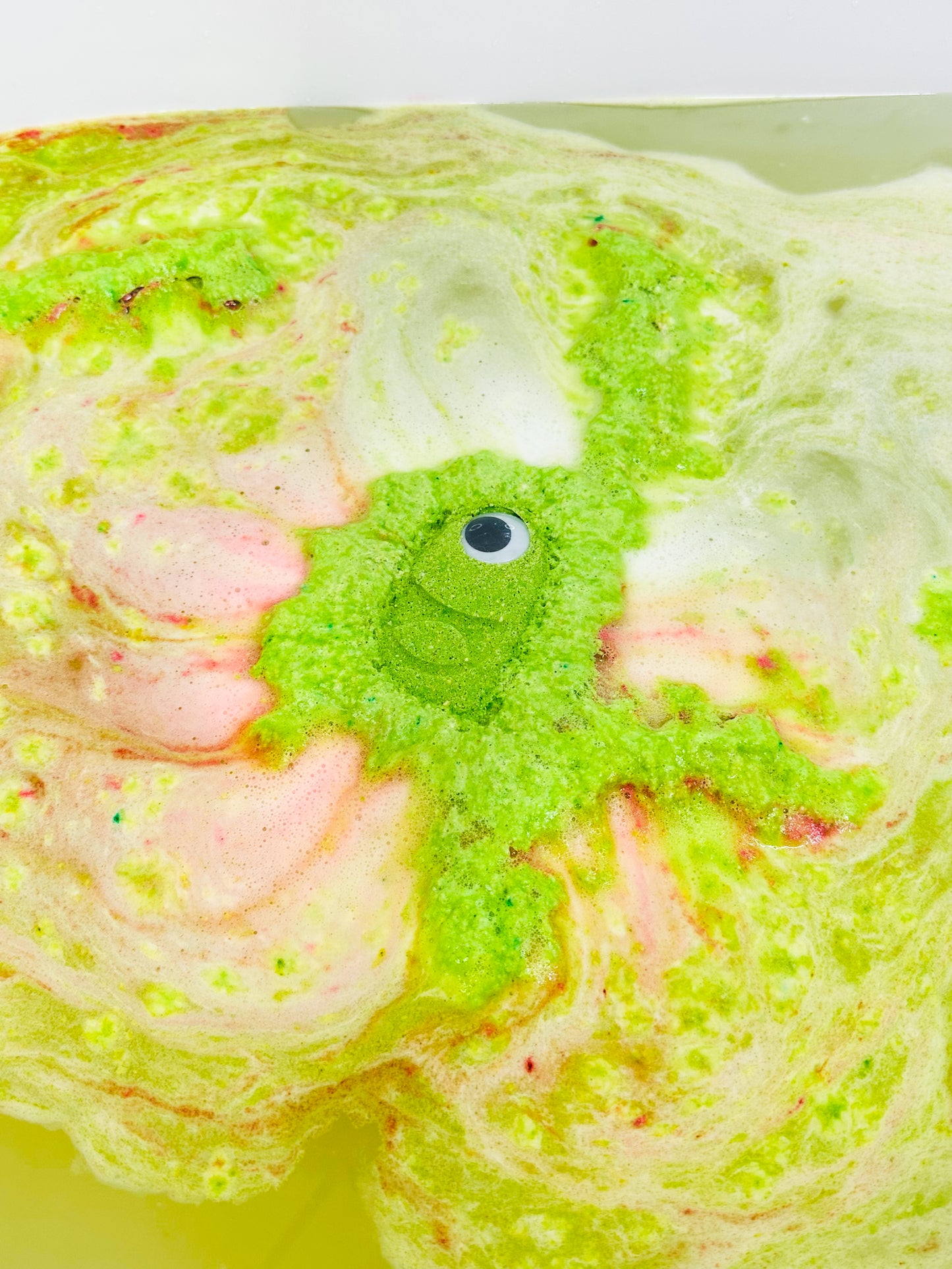 Alien Gelo Splash Bath Bomb